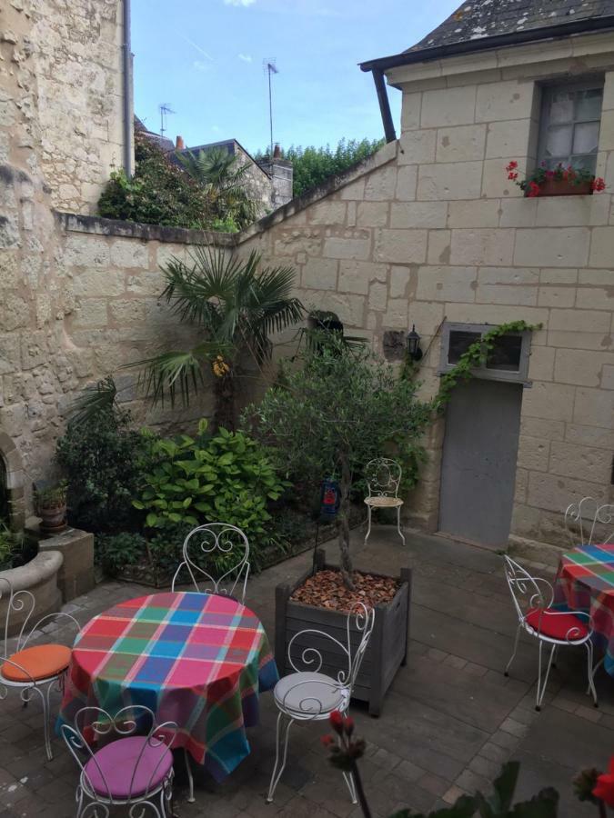 Au Relais Saint Maurice Bed & Breakfast Chinon Exterior photo